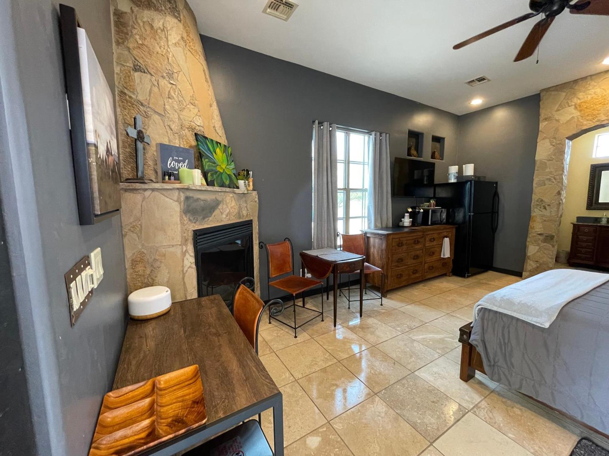 Sunset Suite - Cave Creek Guest Suites Εξωτερικό φωτογραφία